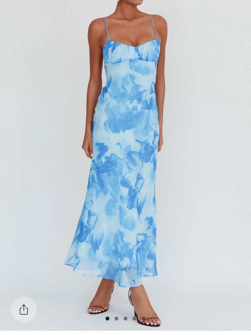 NWT Selfie Leslie Blue Nerida Maxi Dress